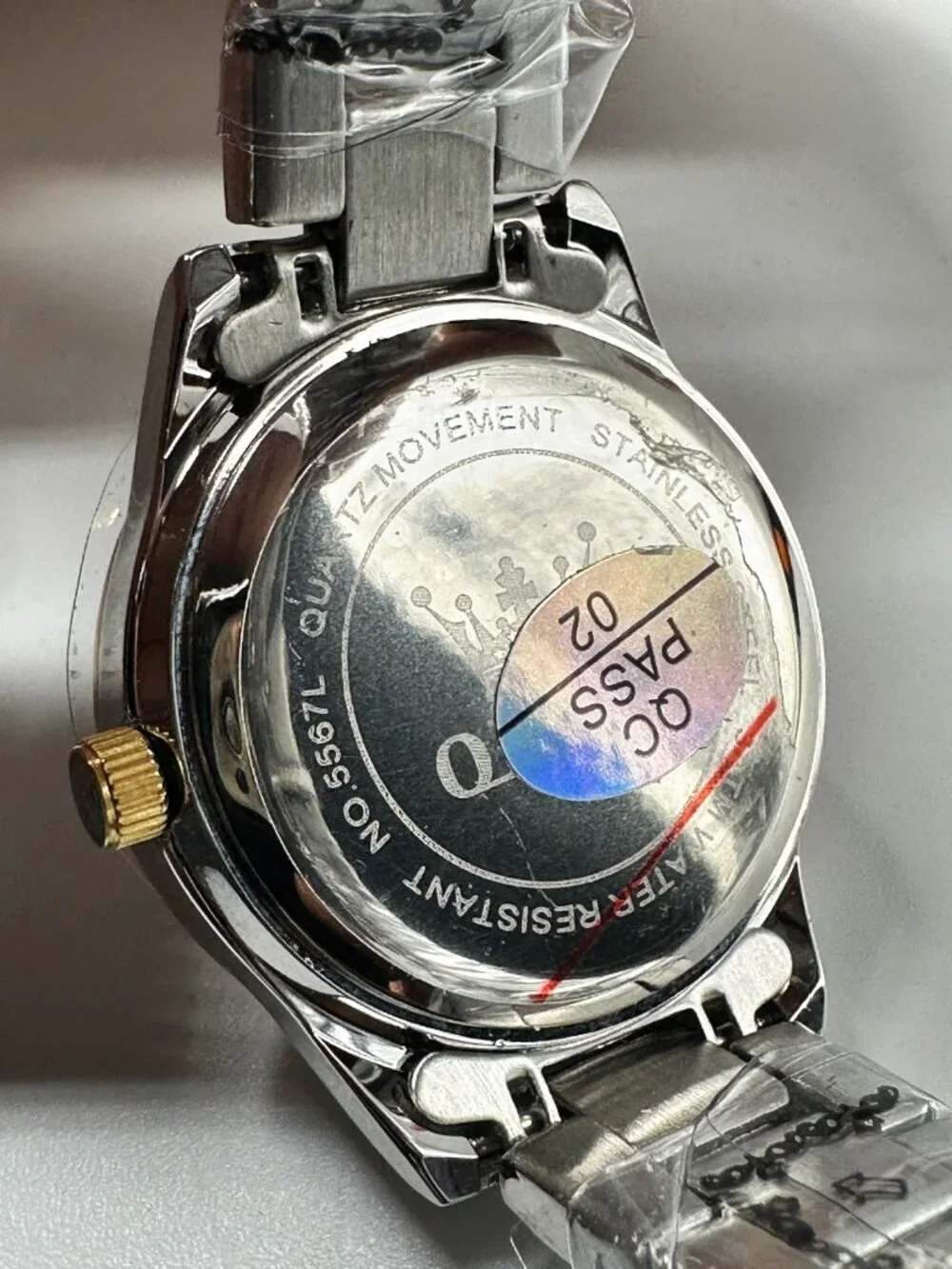 Olevs Watch Women Silver Gold Two Tone Date Window New Battery  7.25